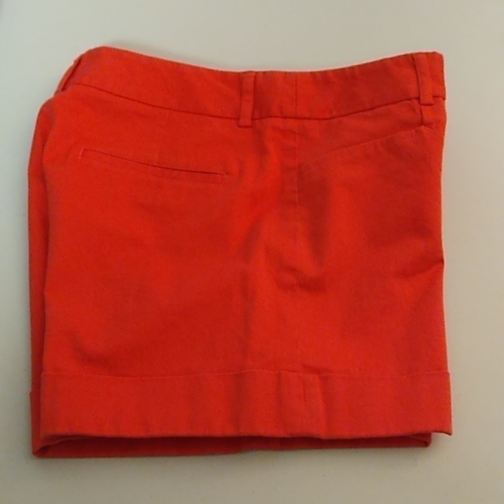 EXPRESS  EDITOR, 4" INSEAM, 4 POCKET, BELT LOOPS, MIDRISE SHORTS